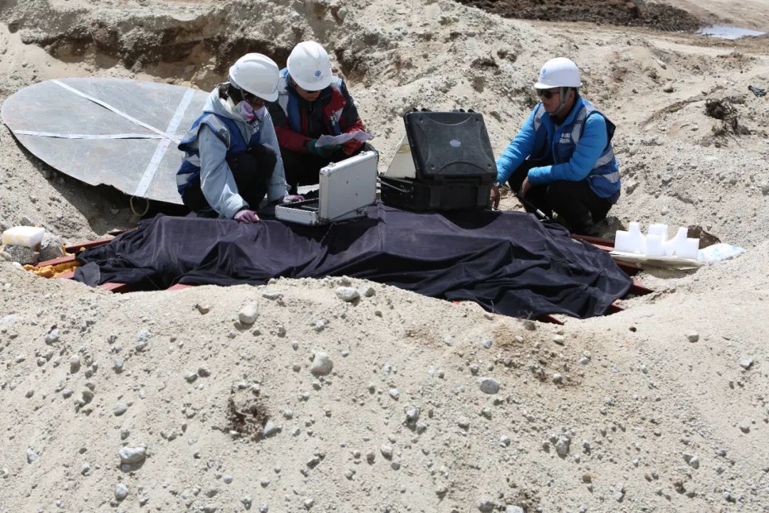 占地45亩的标准足球场馆,116公顷几个足球场