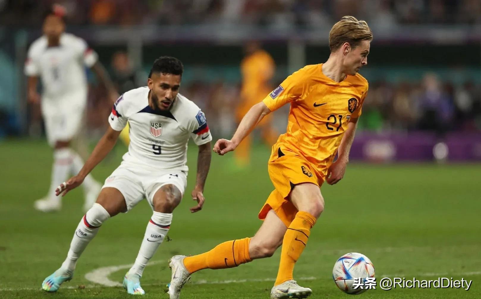 范加尔荷兰2:0挪威晋级世界杯,荷兰队范加尔新战术