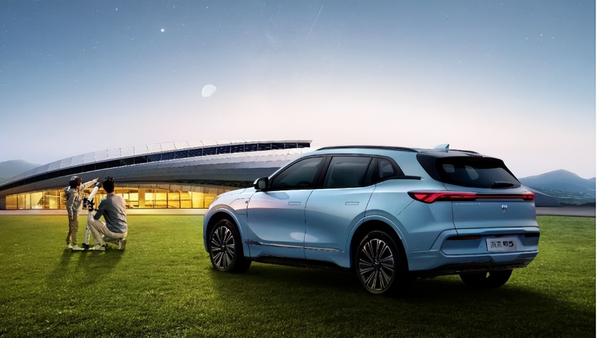 10天订单超8000台，20.89万起的别克E5真香