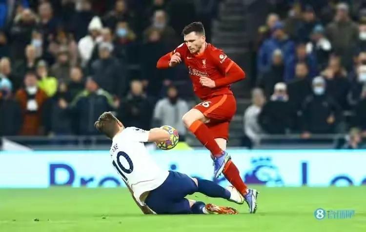 先碰到球再打到手算犯规吗,先碰到球不犯规