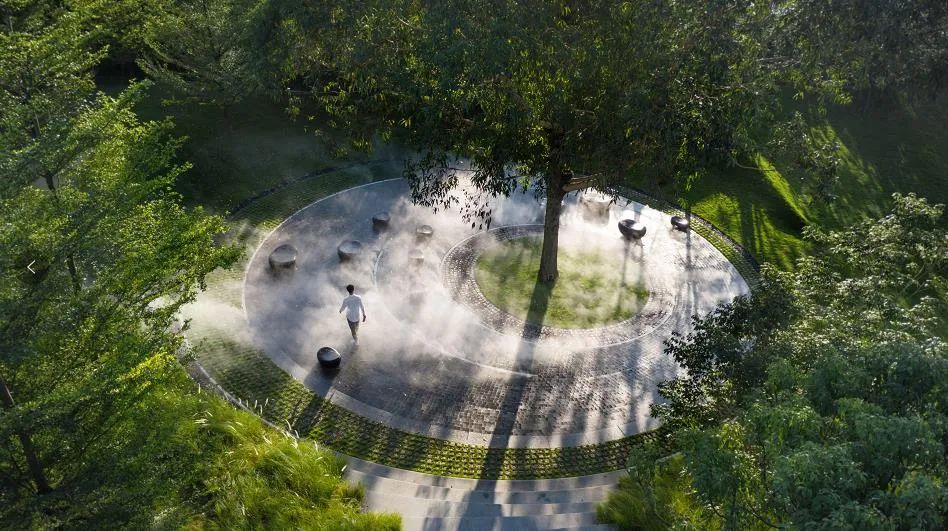 老婆背着我买奢侈品包,老婆背着我去旅游了