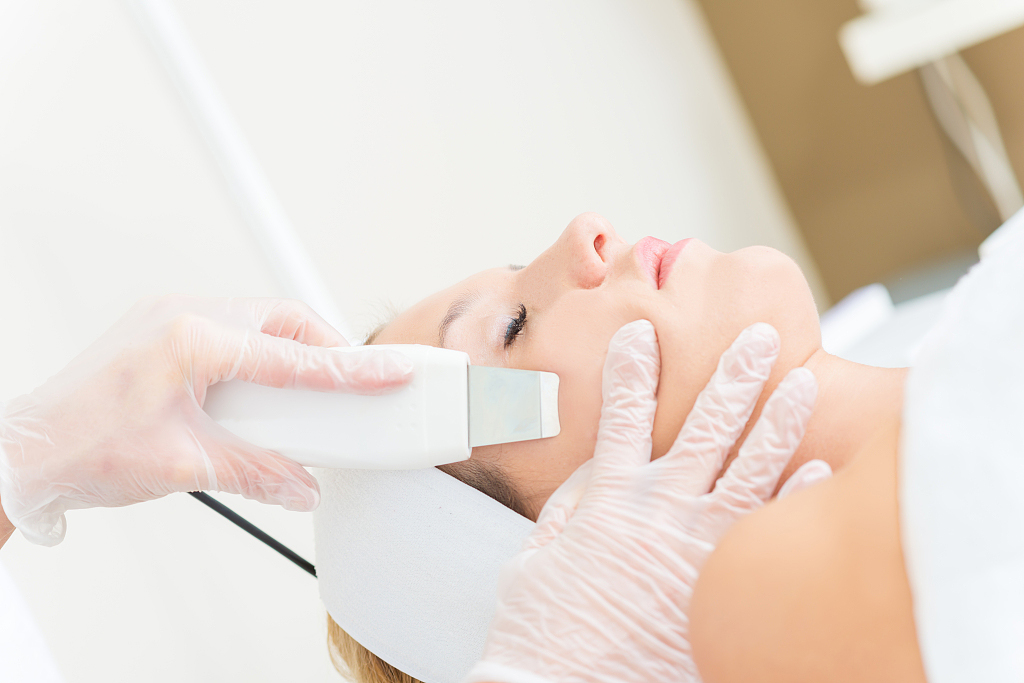 欧诗漫美白淡斑护肤品使用步骤,护肤品正确使用步骤和方法