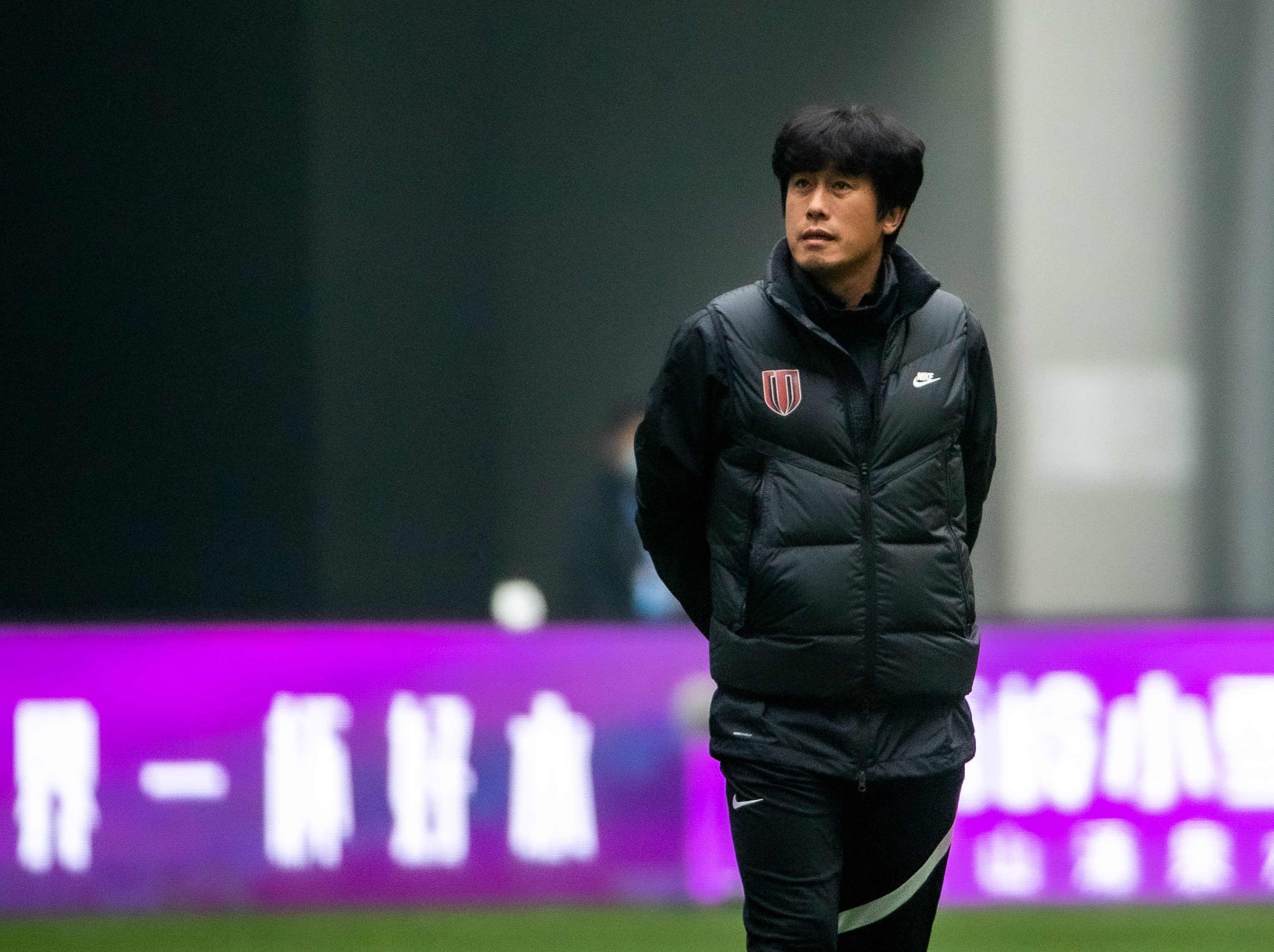 凤凰山今晚唱什么歌,凤凰山今天视频