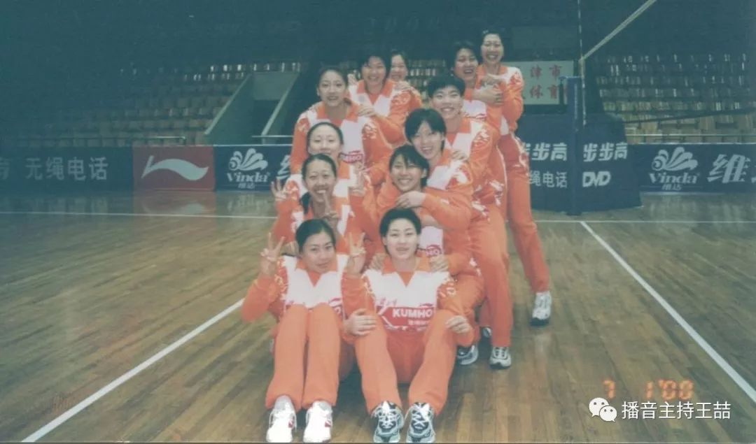 王喆解说天津女排,传承弘扬女排精神