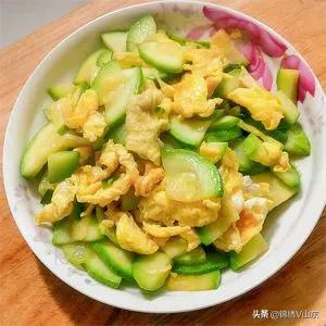 三道家常小炒菜简单易上手,这5道家常小炒菜清淡少油味道美