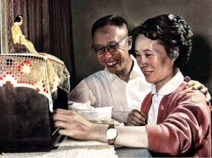 溥仪的谥号和庙号怎么确定的,爱新觉罗溥仪的庙号和谥号