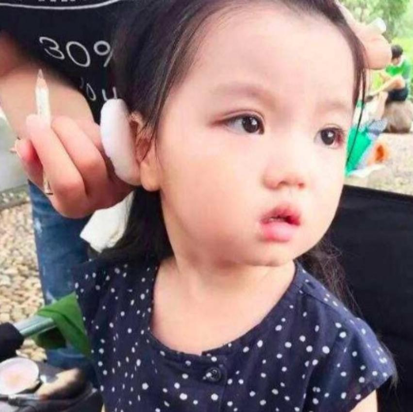 阿拉蕾长大后的样子9岁,阿拉蕾可爱萌娃