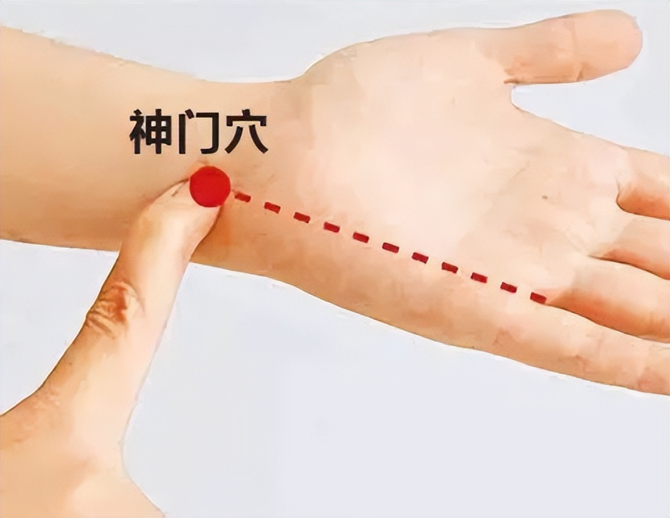 八个月宝宝夜啼症用什么推拿手法,专治小儿夜啼推拿分左右手么