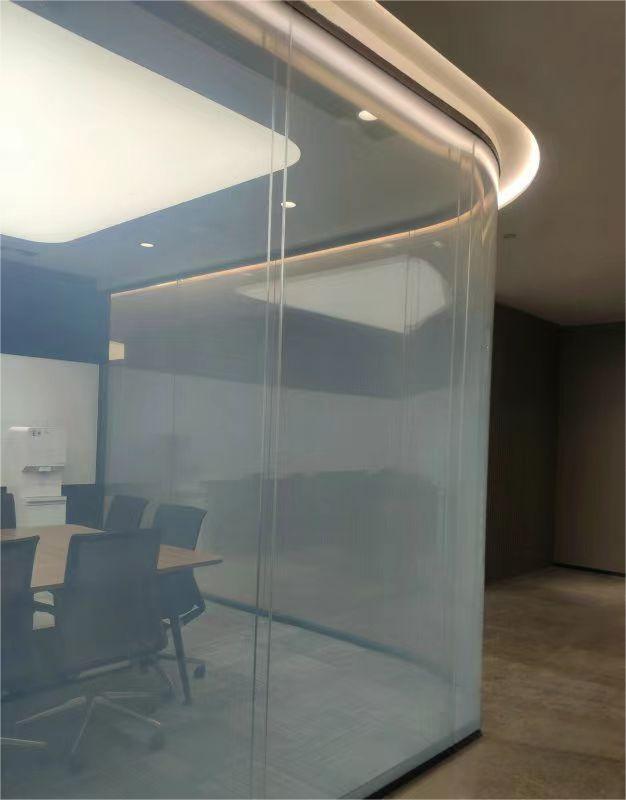 玻璃隔断墙装修效果图办公室,中端玻璃隔断墙比较实惠