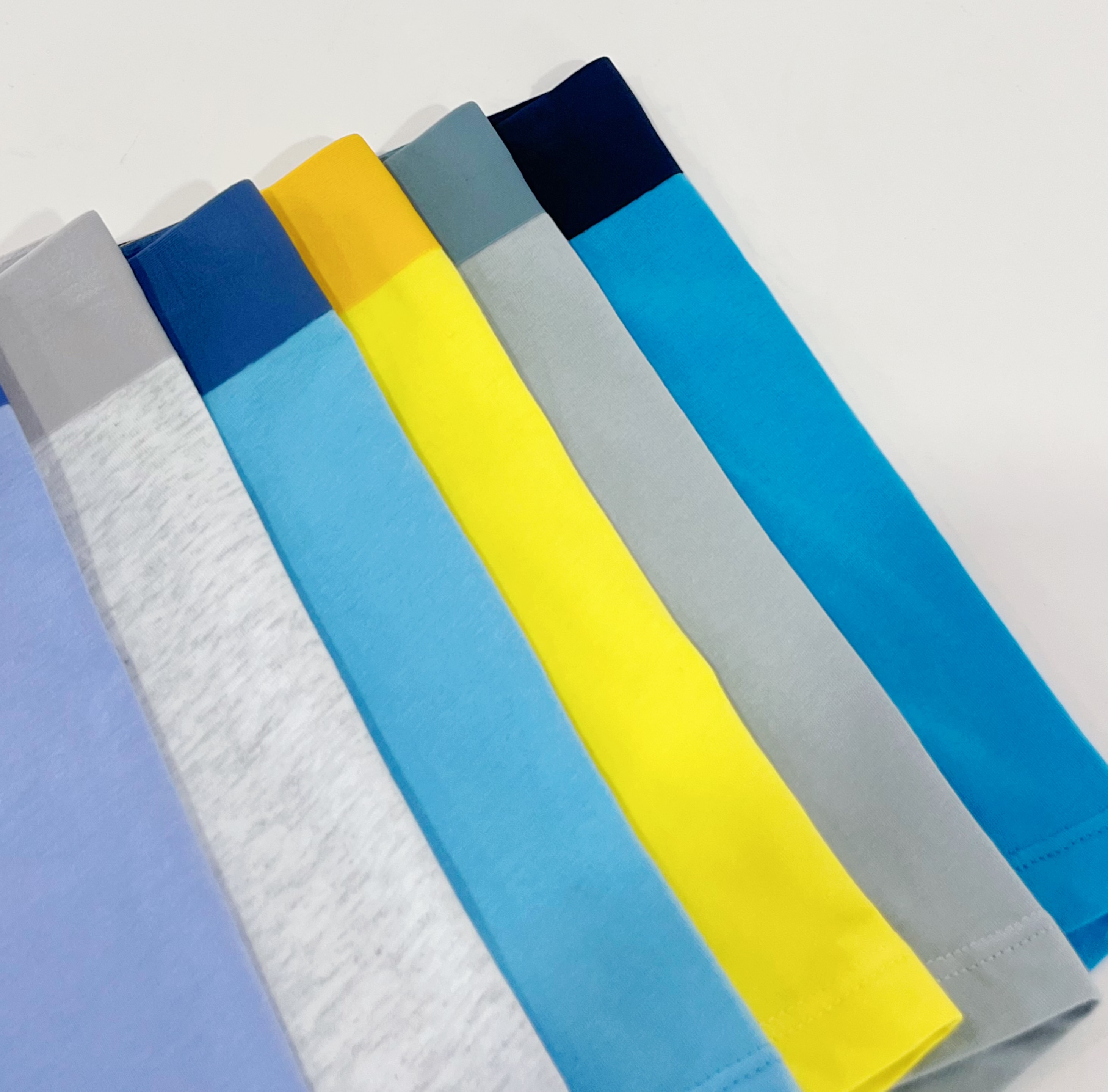 和它的相处，就像老友一般舒适！穿上这条*裤内**，尽享舒爽！