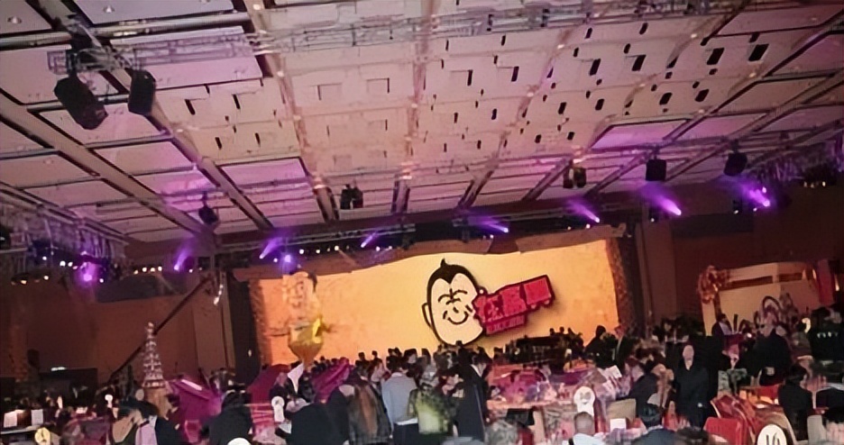 曾志伟在香港娱乐圈的地位,曾志伟在香港地位为什么高