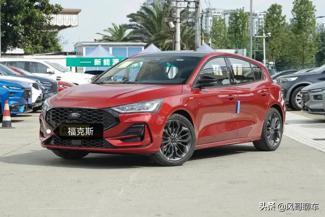 2021款福克斯1.5t四缸,2021款福克斯1.5t4缸