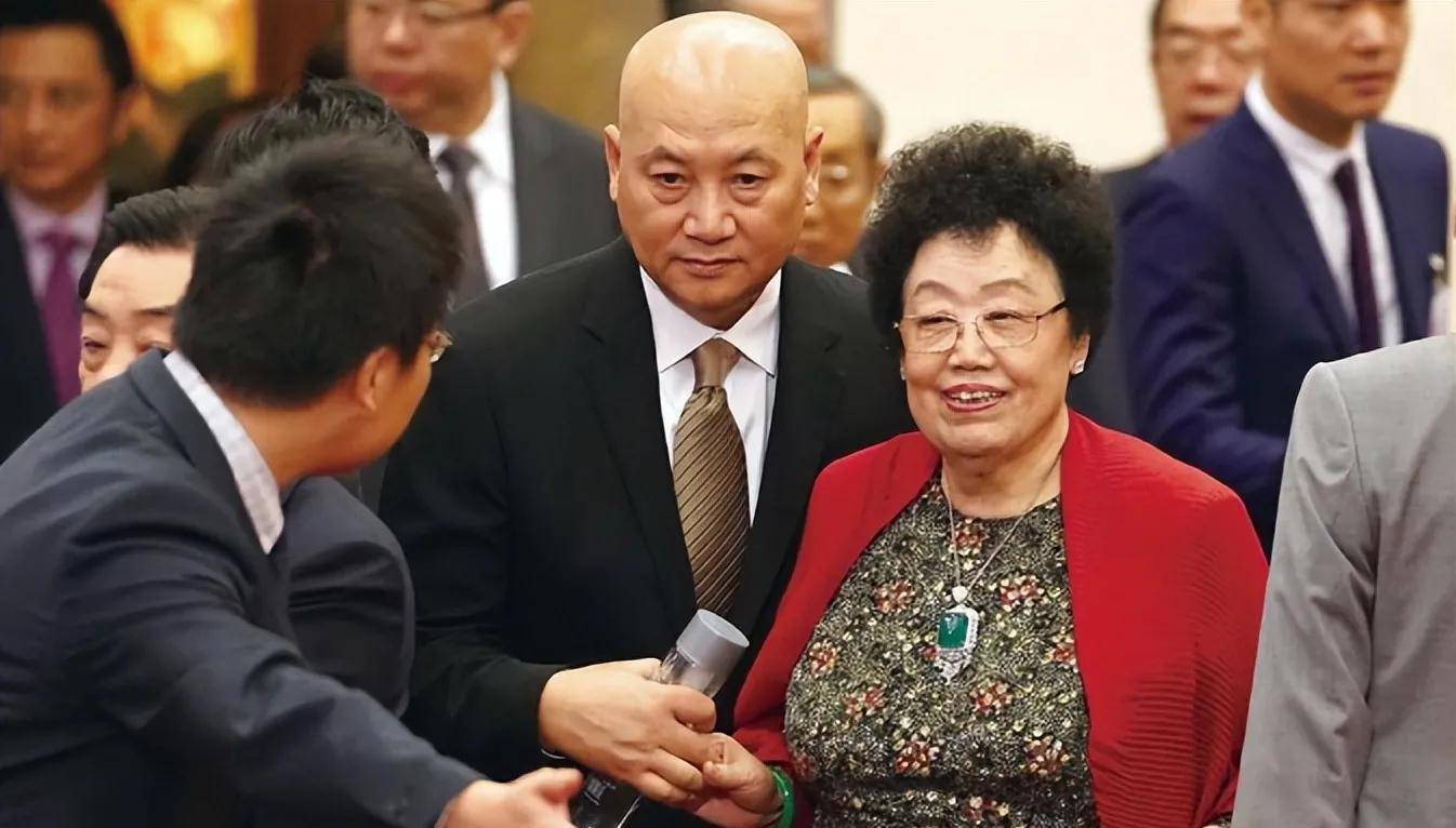 盘点京圈4位富婆,盘点身价千万的五位富婆