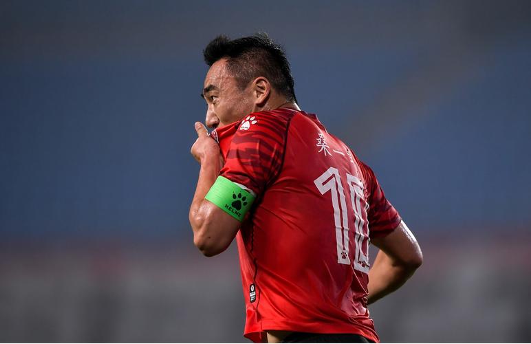 中原铁军部队,河南中原铁军足球