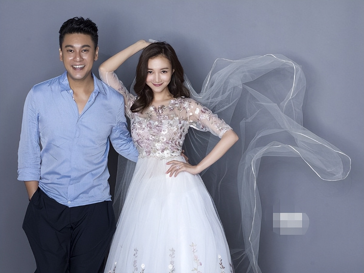 他长相一般，活得美艳，3个月就换一个女友，网友：比我换衣服快