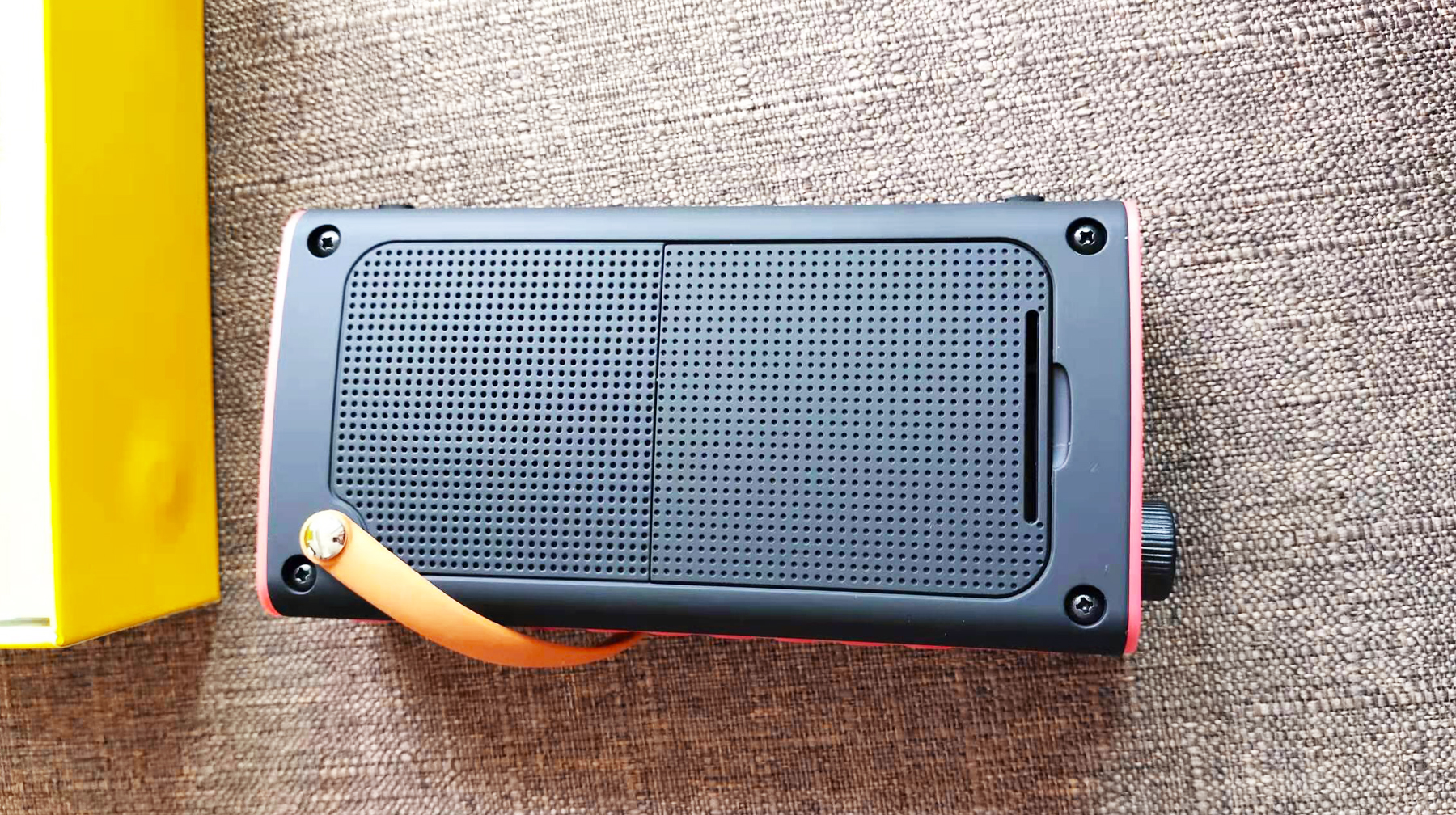 中文字按键收音机,最新款老人收音机怎么用