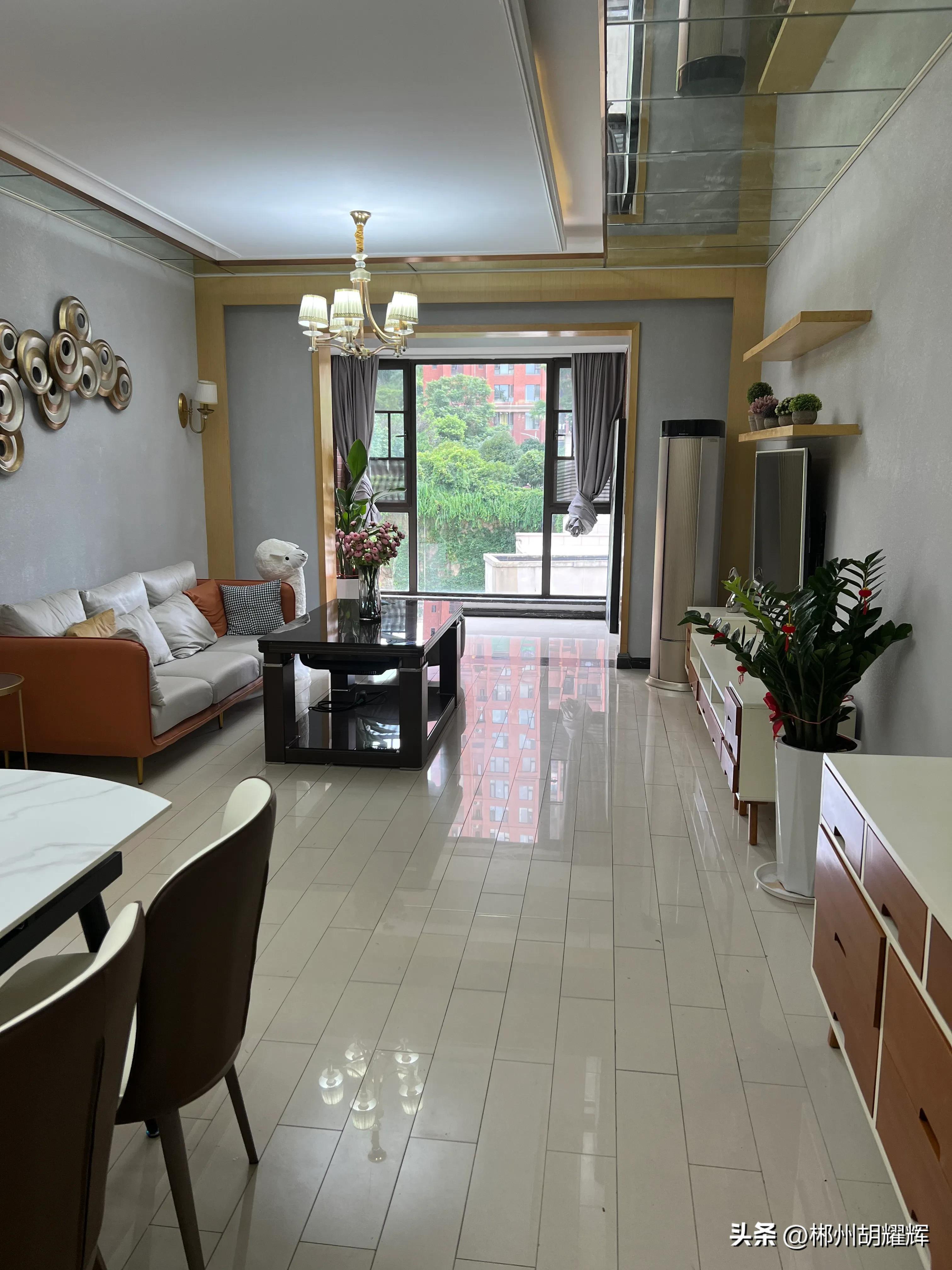 买房子是贷款合适还是全款合适,买房子是全款好还是贷款好