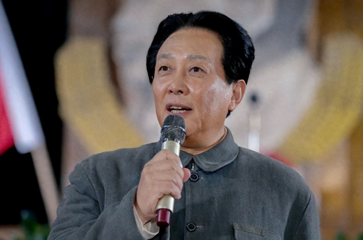 好家伙，气质软绵绵能演周总理？历史大剧《大道薪火》选角真失败