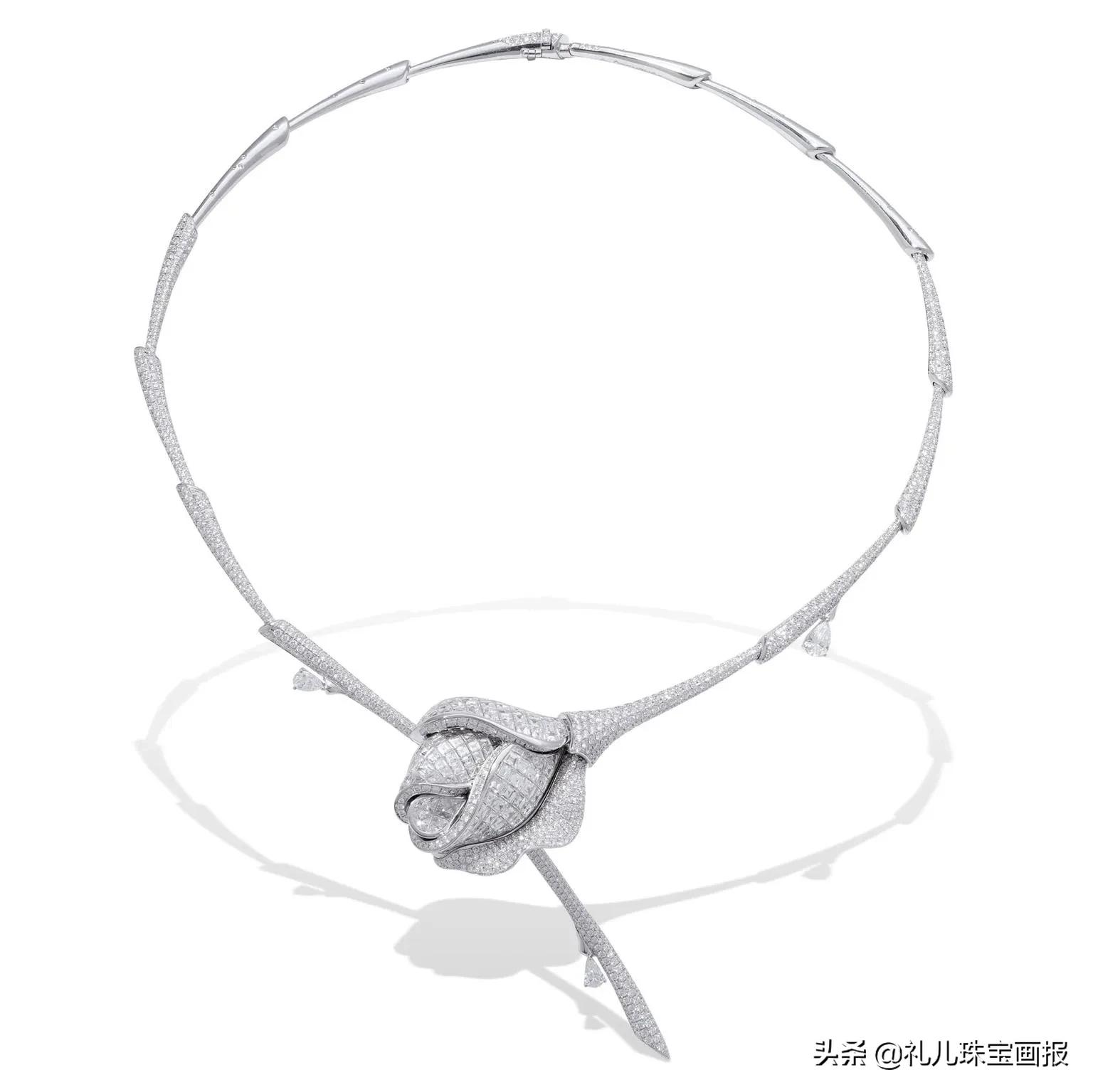 用珠宝做成的梅兰竹菊太美啦！它是如何用隐密镶嵌做出布料的质感