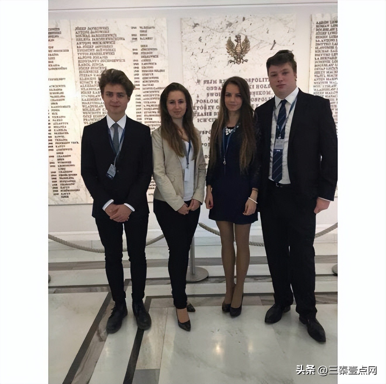 最性感女裁判结婚幕后故事？贝弗利女友秀性感？马龙骚扰瓦妮莎？