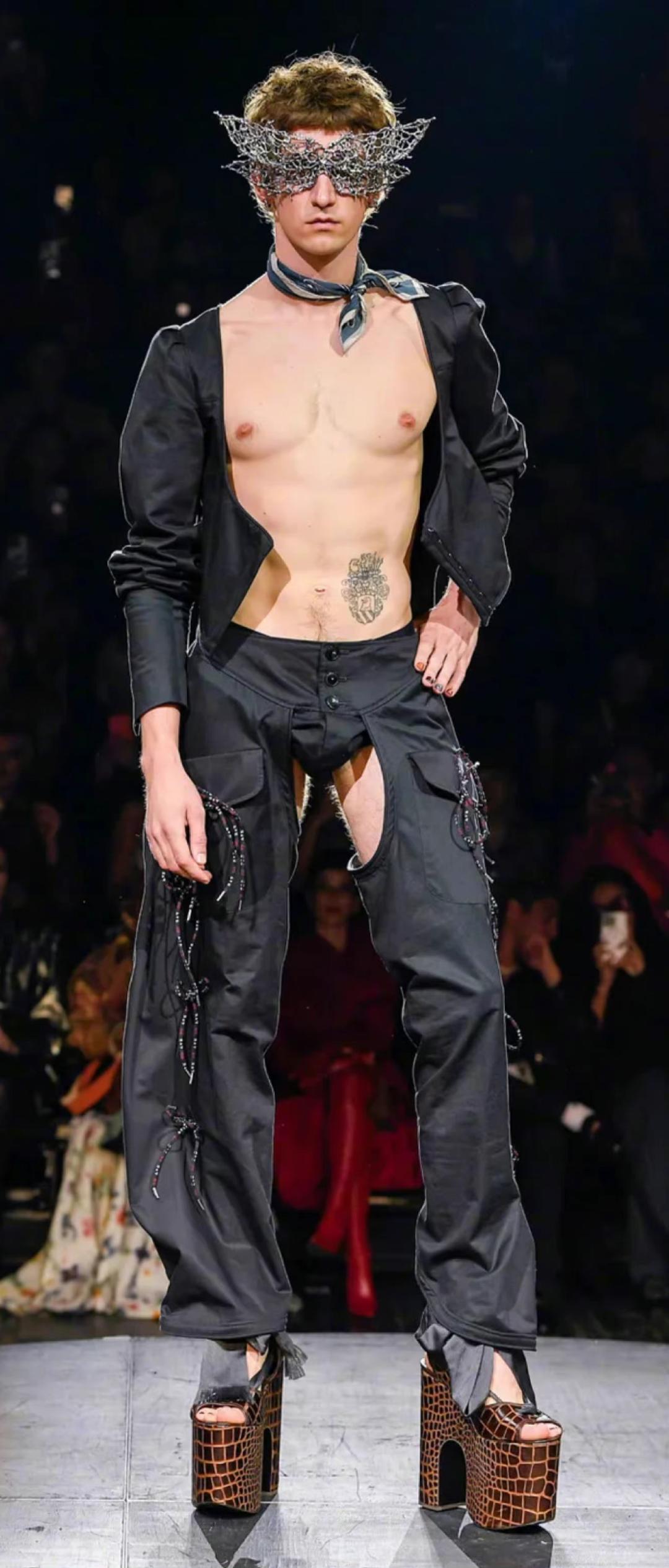 开裆裤,裸胸装,今年高奢大秀一个比一个奇葩,暴露就是时尚?