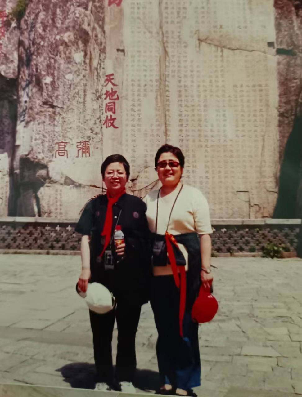 明月清风送千里——记战友张克非