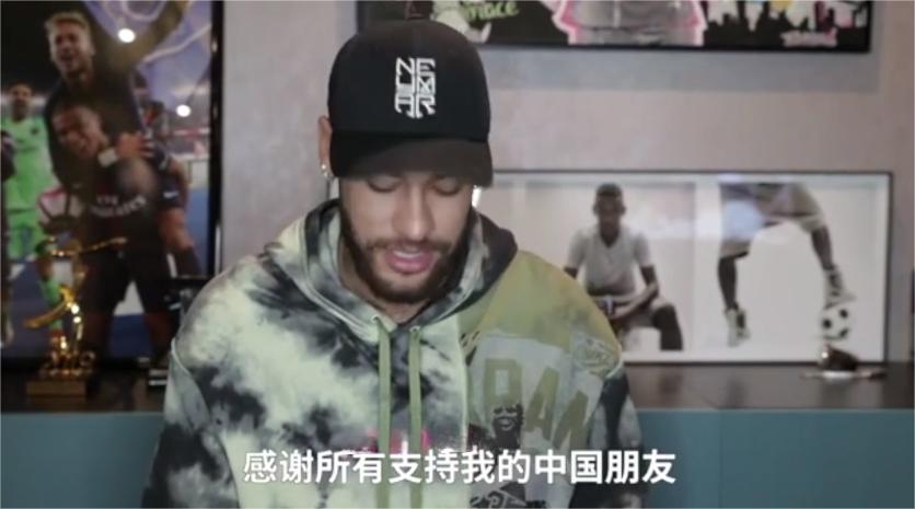 内马尔到底有多暖心,内马尔比赛后和粉丝暖心瞬间