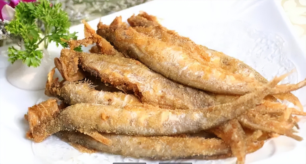 飞叔的美食之旅《吸引眼球的特色小吃，你吃过几样？》山东篇