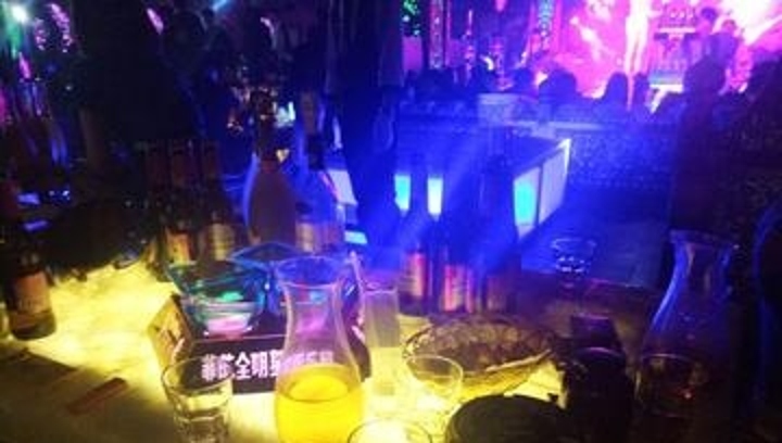 酒吧真实的生活写照,酒吧夜店的生活方式