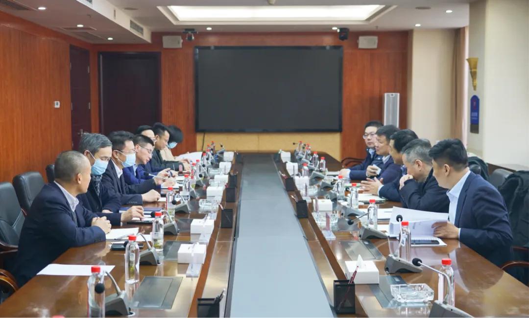 青岛机场董事长卢民,卢民青岛航空董事长照片