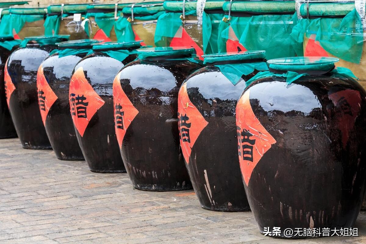 食用醋里有乙酸成分是不是勾兑醋,食品级冰乙酸可以勾兑醋吗