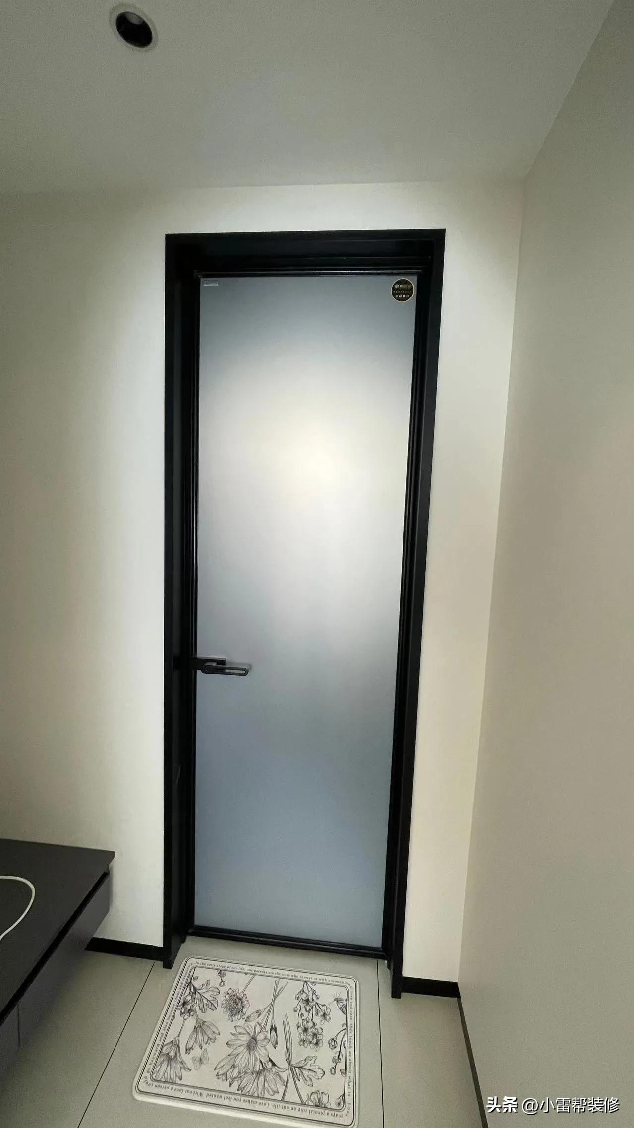 卫生间门单边套和双边套的区别,卫生间用单边门套还是双边门套好