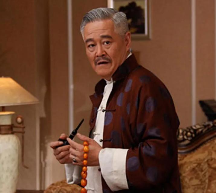 赵本山看辽宁篮球照片,赵本山与辽篮最近情况