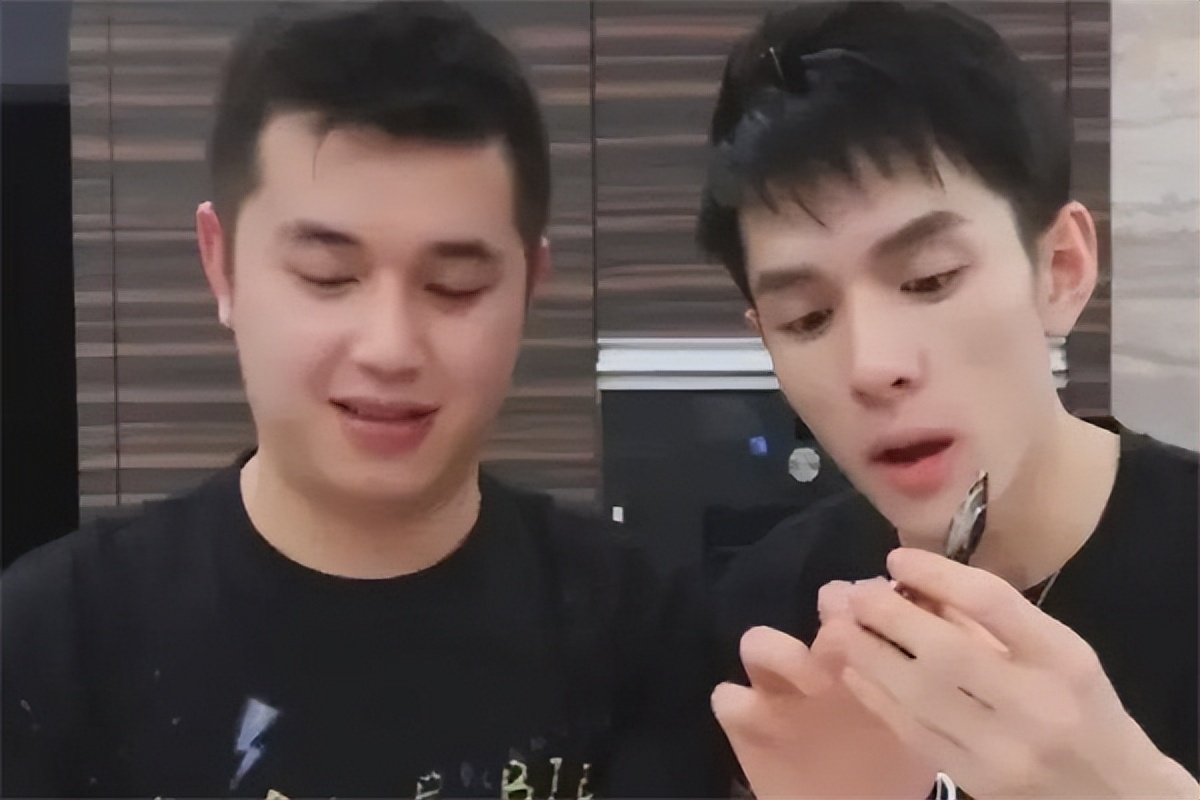 李佳琦双十一直播时间李佳琦直播一亿人观看