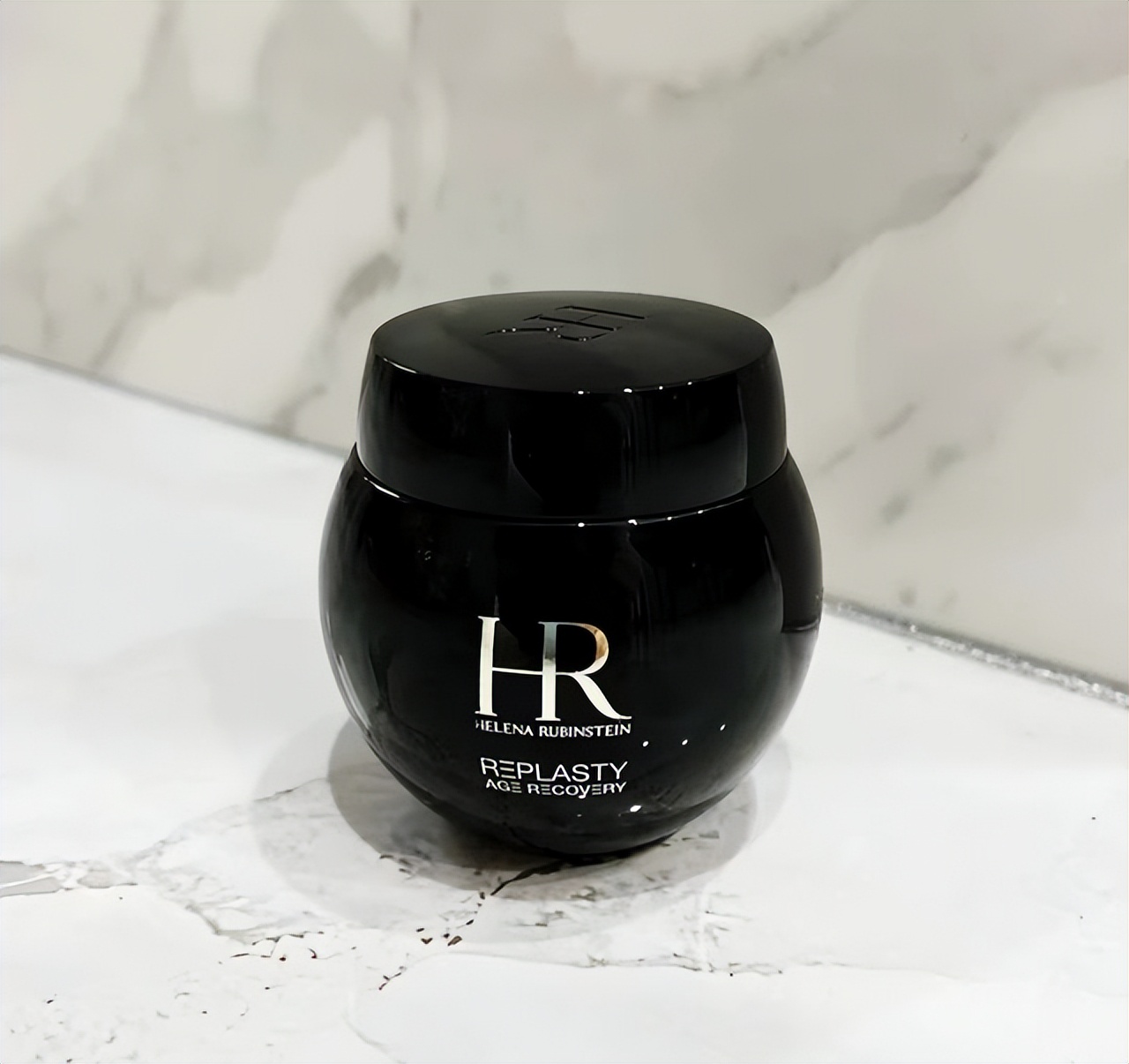 海蓝之谜赫莲娜cpb水乳怎么选,晚霜测评赫莲娜cpb海蓝之谜娇韵诗