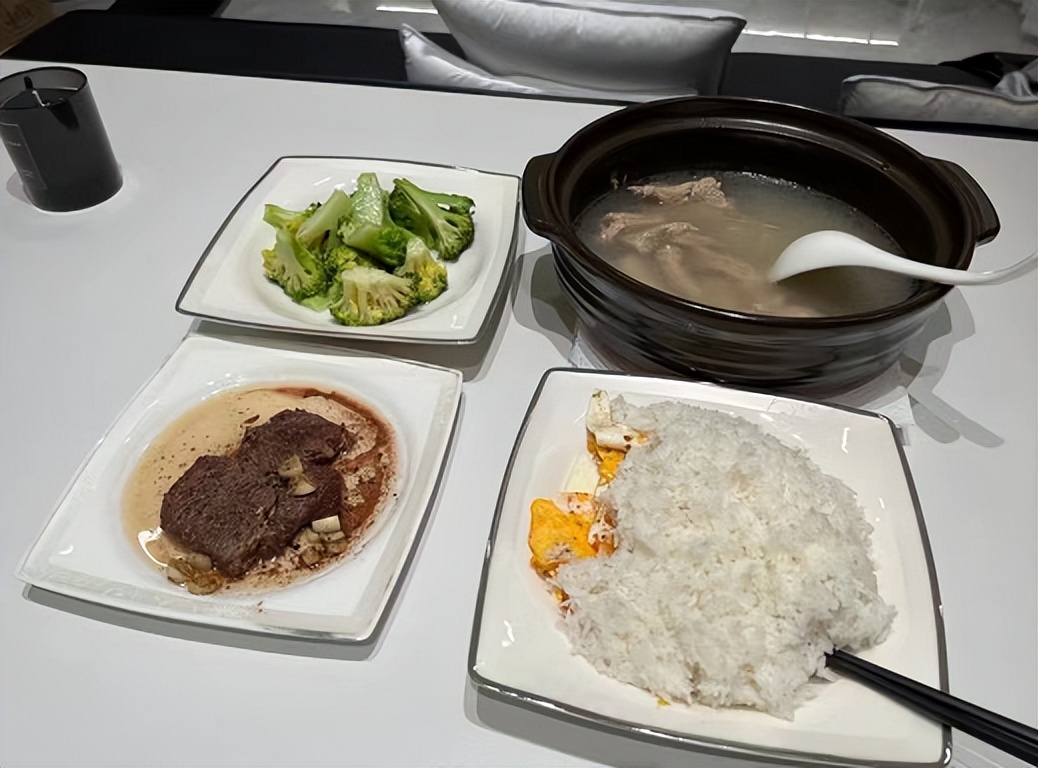 那些逃离大城市去鹤岗买房的人,南方人到鹤岗买房定居