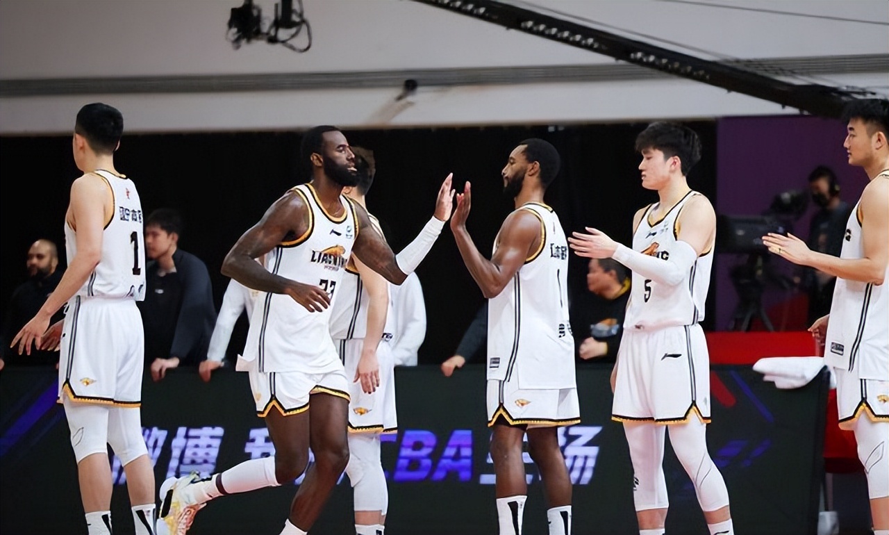 辽宁天津赵继伟,辽宁男篮vs天津赵继伟