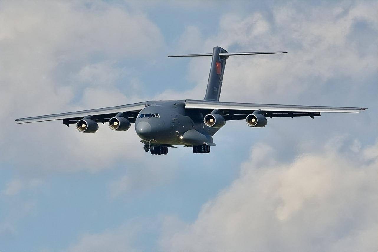 俄罗斯伊尔76和运20,有了运20为什么还要买伊尔76