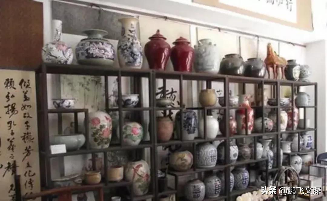 一女孩去台湾旅游买了个玉船，专家鉴定值八百万，女孩:五万给你