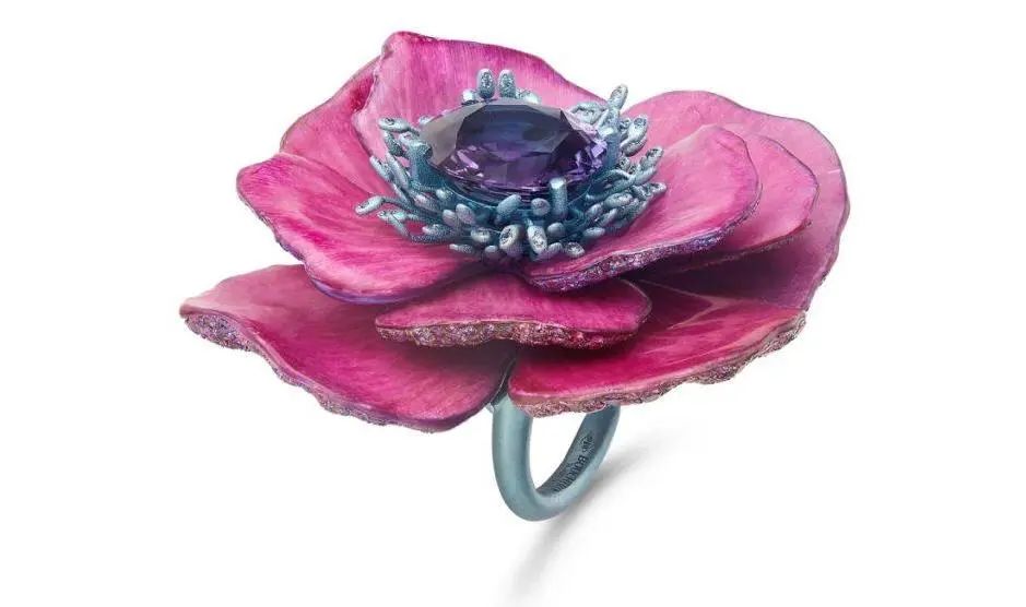 珠宝今年流行色,2017秋冬流行色该怎么与珠宝搭配