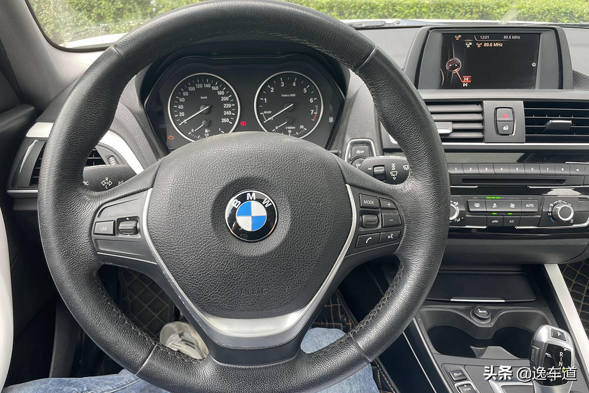 宝马118i四手车值得买吗,试驾13年宝马118i二手值得买吗