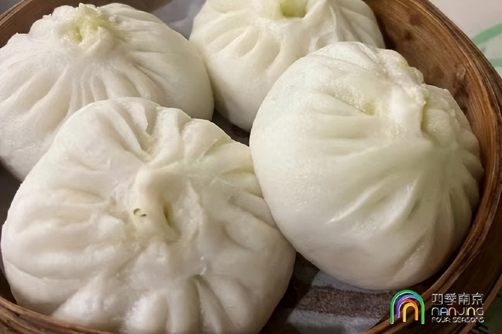 去南京最建议吃什么美食,去南京吃的美食攻略