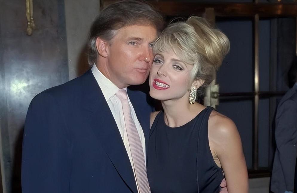 蒂芙尼特朗普和巴伦,伊万卡蒂芙尼近期照片