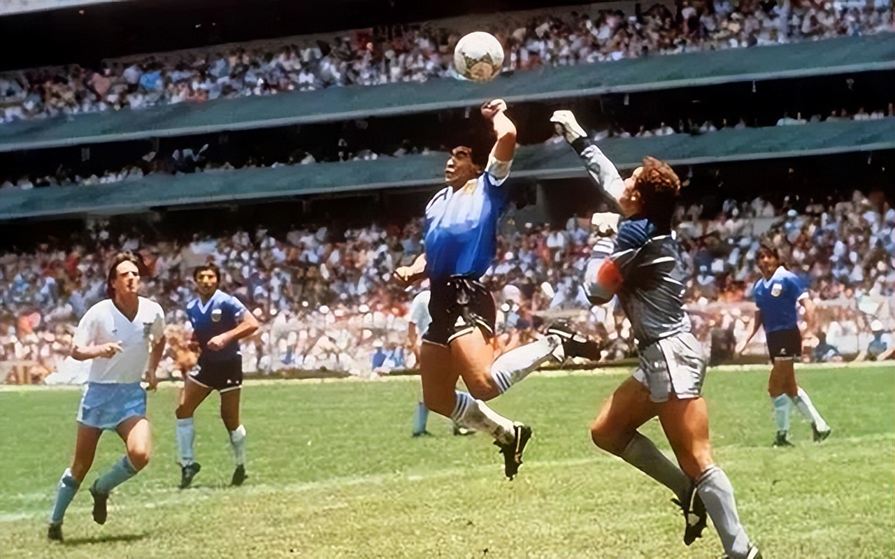 足球为什么这么火,足球最近很火的事件