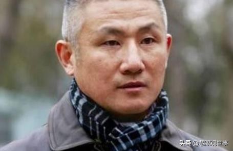 《侯海洋基层风云》无奈的巴山政府办主任杨春