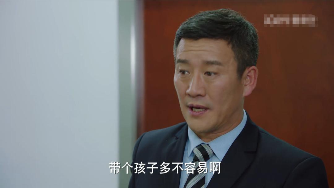 《我的前半生》罗子君和老金那段,我的前半生罗子君和老金的关系