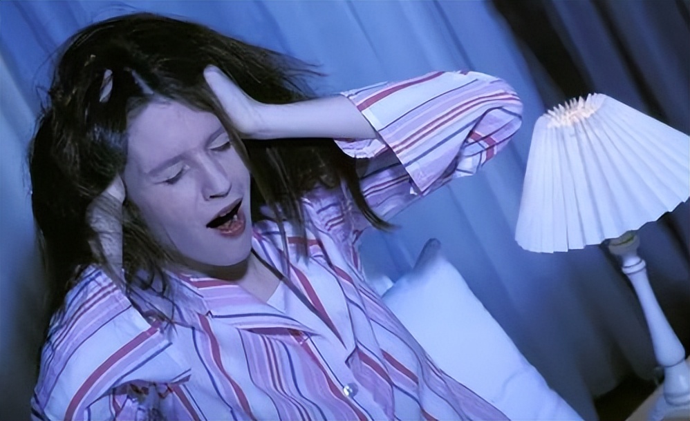 肝郁阴虚失眠主要症状是什么,肝郁阴虚引起头晕失眠吃什么药