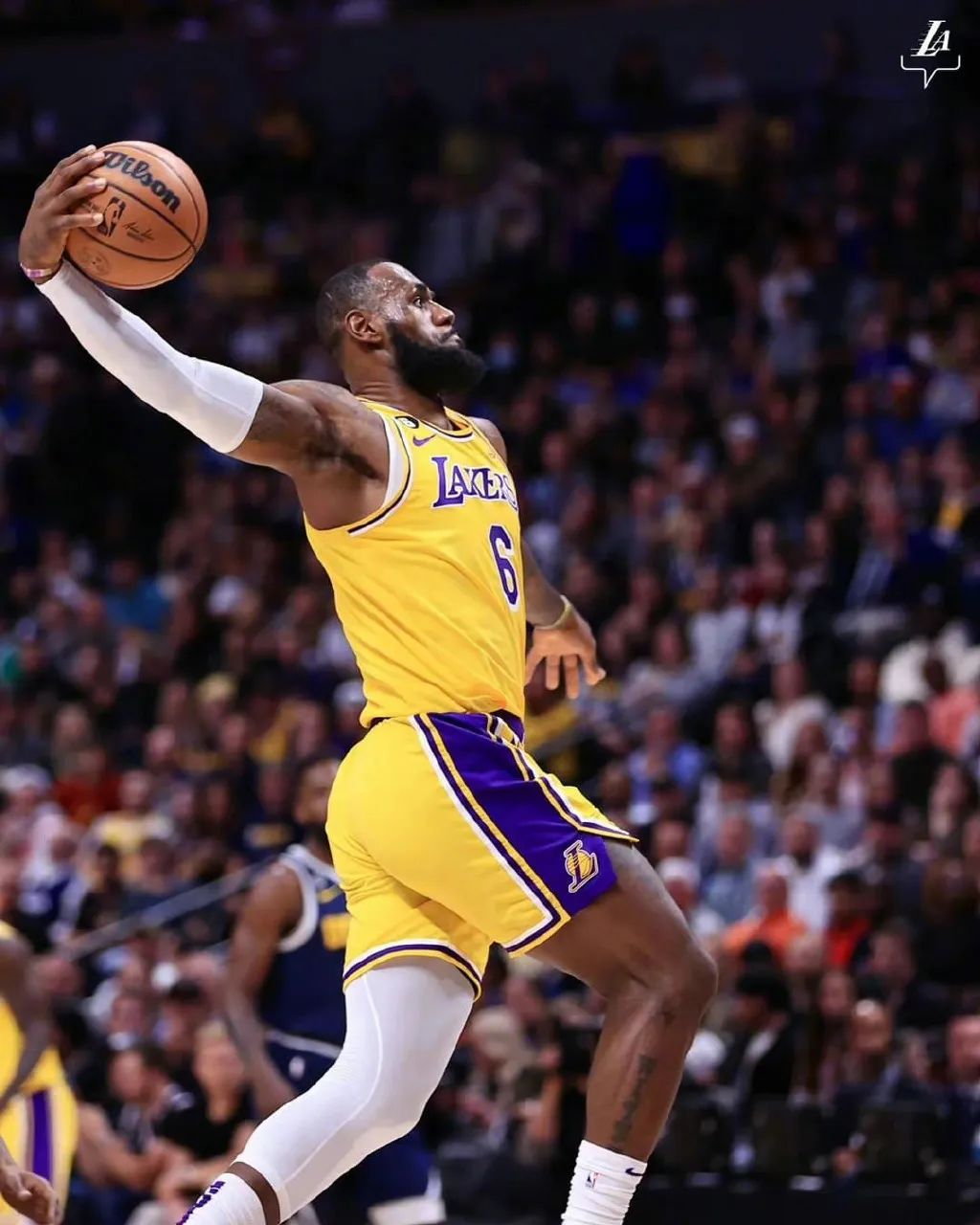 逗妹吐槽：莱万原来是想拿欧联冠军？这在拜仁确实做不到