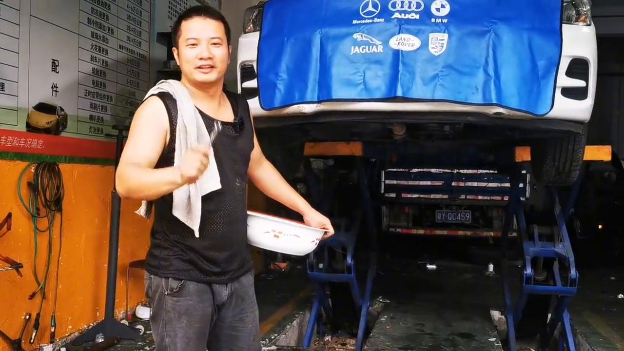 6at保养更换变速箱油,定期更换变速箱油的重要性