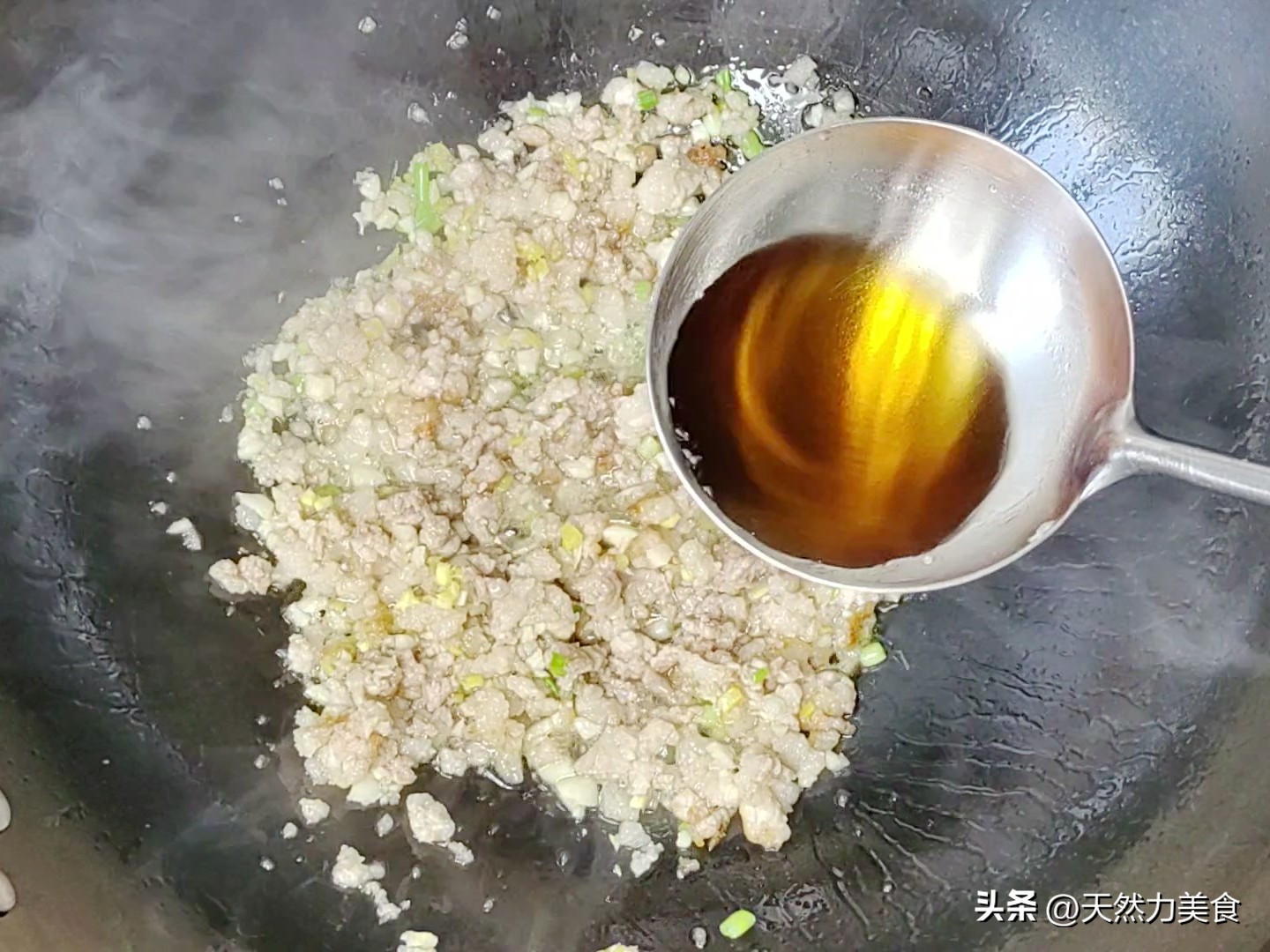 酸豆角要怎么炒才能酸味浓厚利口，咸味适中，酒店做法，一看就会